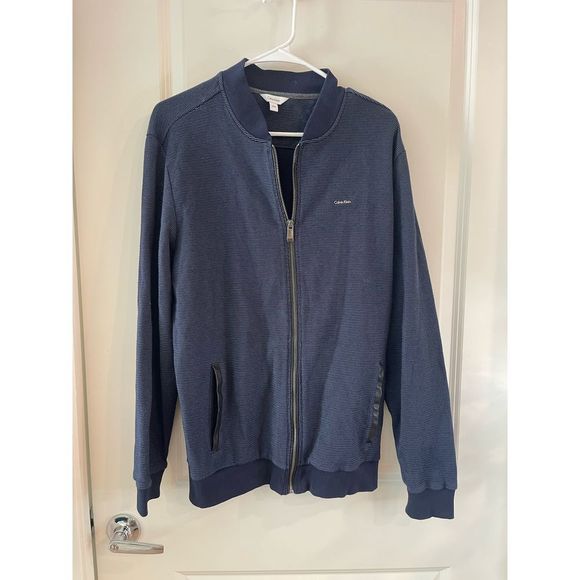 Calvin Klein Other - Calvin Klein Sweater